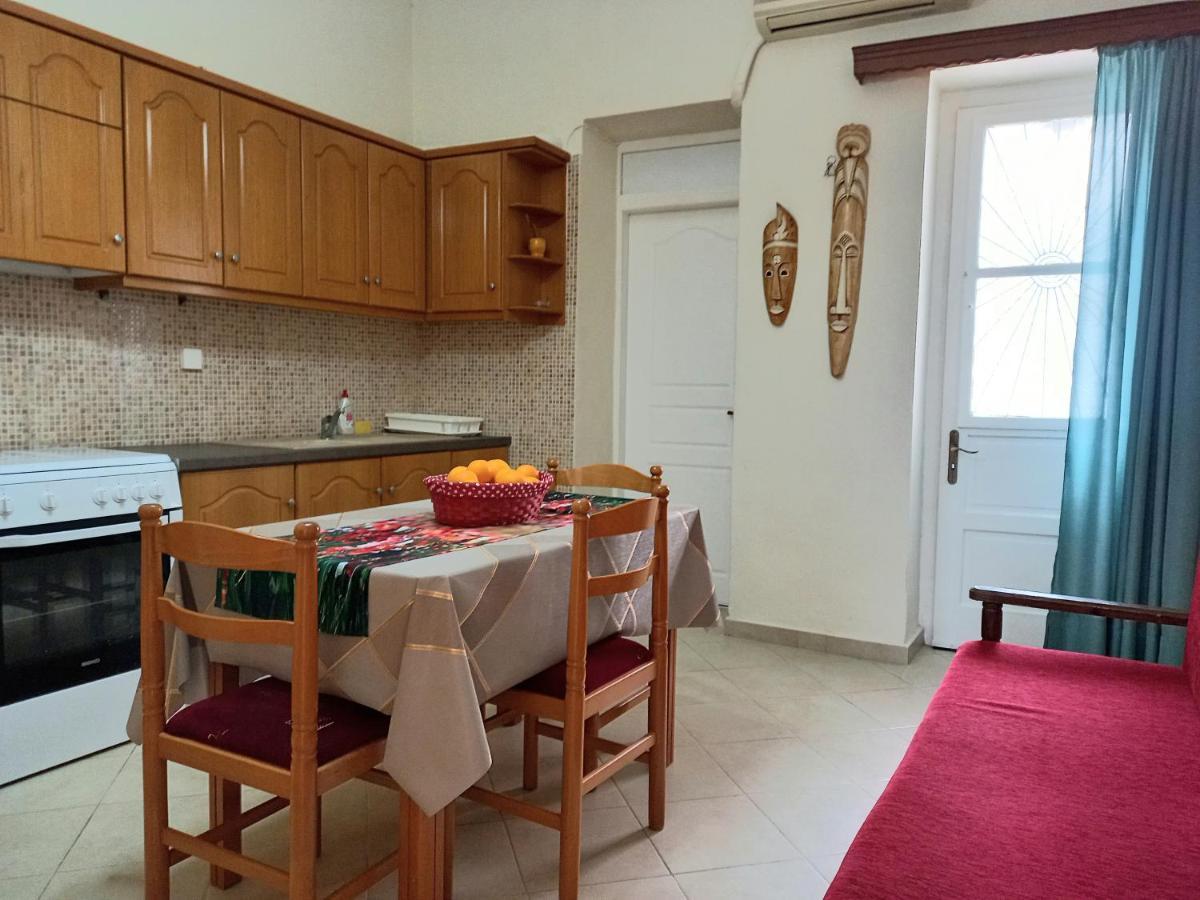 Appartamento Pel House Nafpaktos Esterno foto